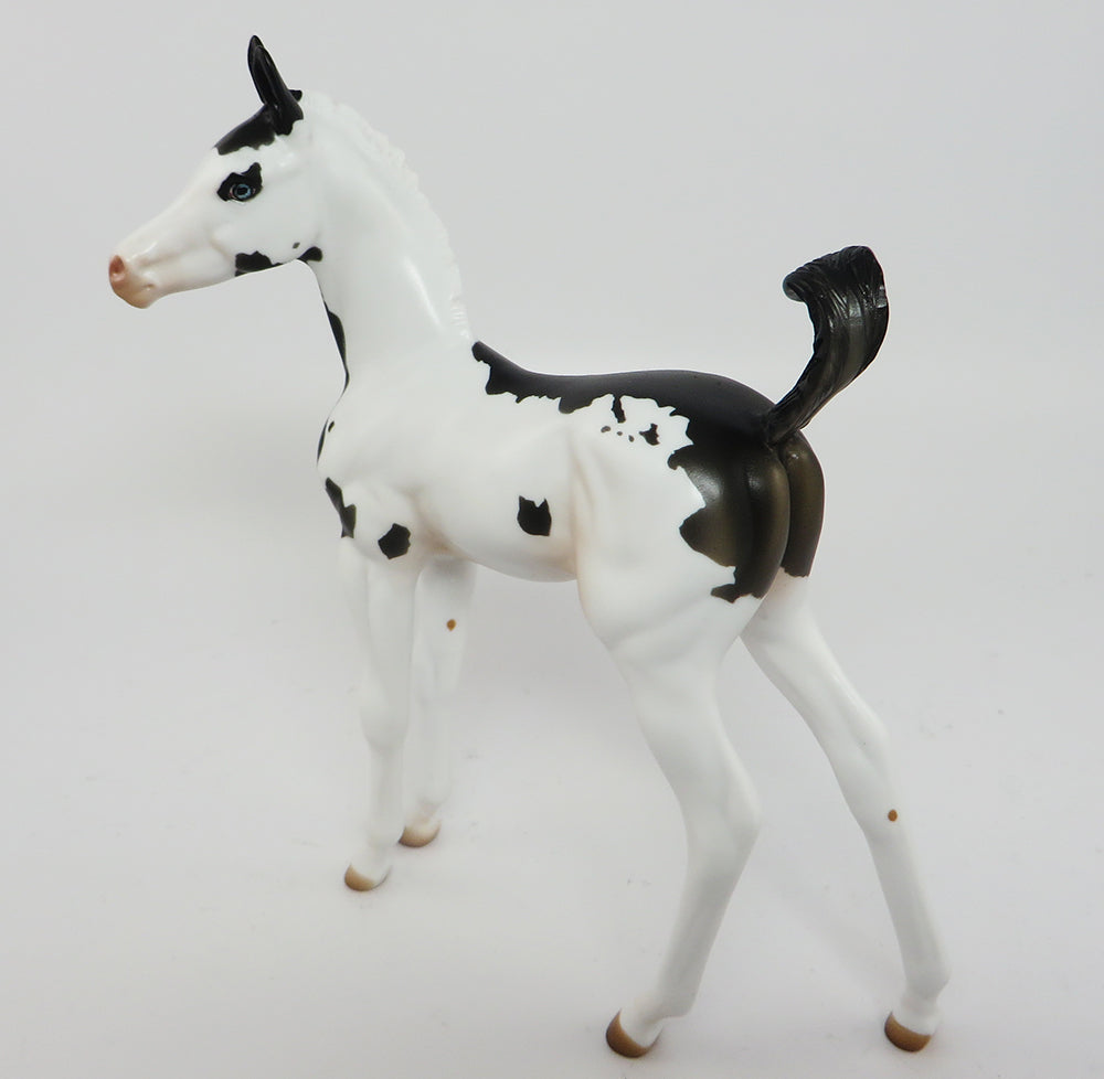 ARROW~LE-5 BLACK PAINT FOAL MODEL HORSE 4/4