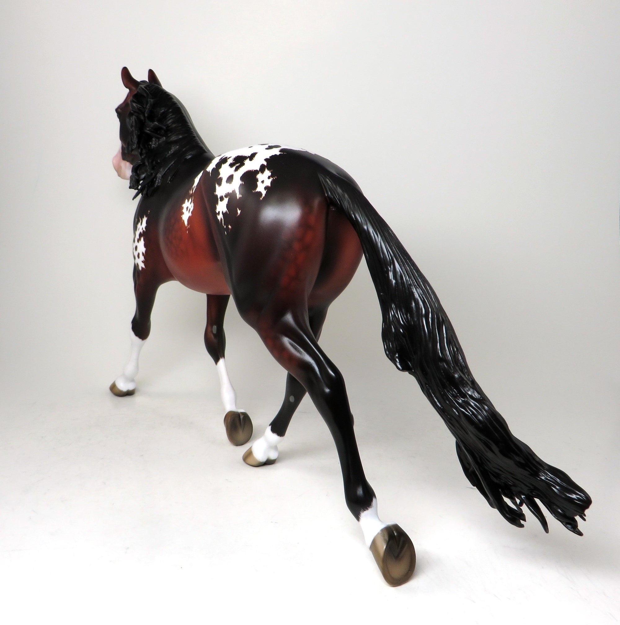 BRITE SOX-OOAK BLOOD BAY ETCHED APPALOOSA PALOUSE MODEL HORSE BY SHERYL LEISURE 5/13