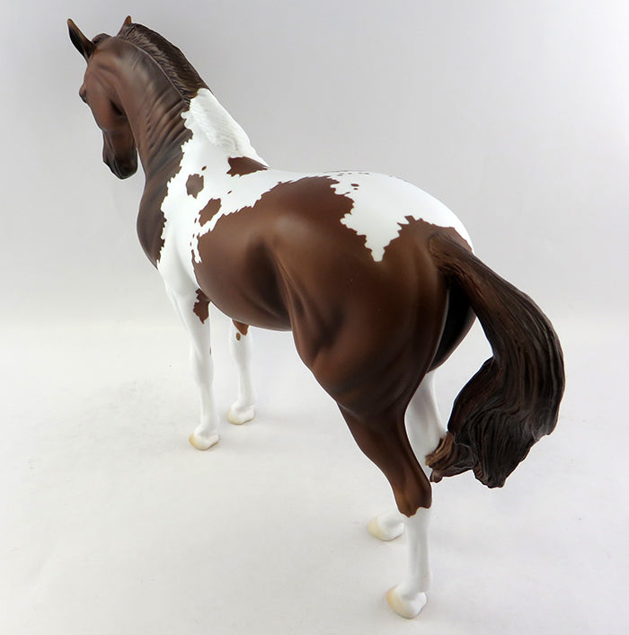 EXPO-OOAK CHESTNUT PAINT ANDALUSIAN MODEL HORSE 11/3/16
