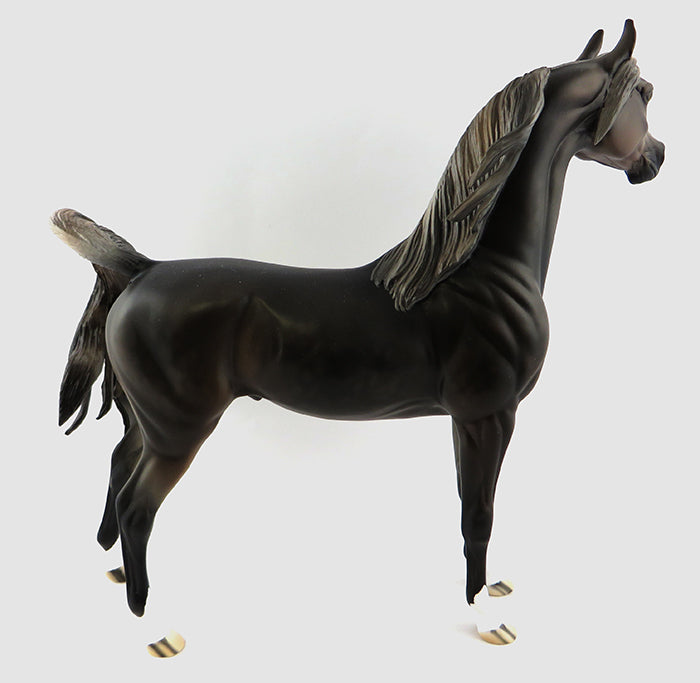 RESURRECTION-LE-4 LIVER CHESTNUT ARABIAN MODEL HORSE 11/4/16