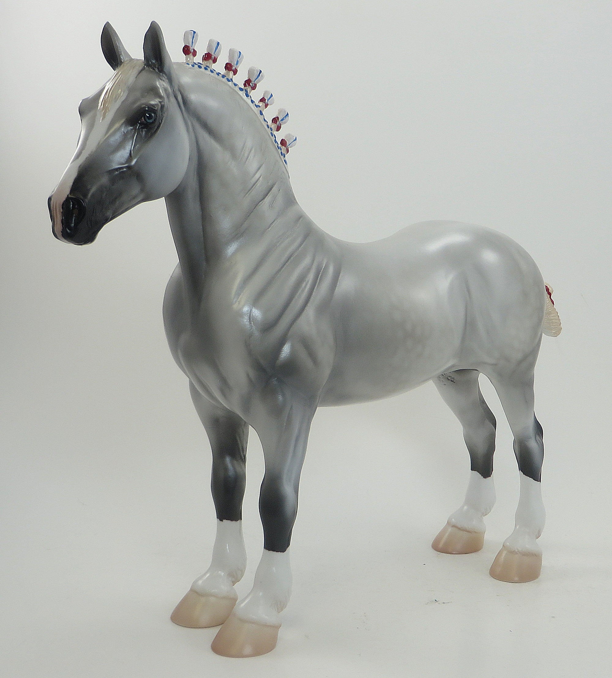 BUZZ LIGHTYEAR -LE10 Dapple Grey Standing Drafter W/Red &amp; Blue Ribbons 8/14