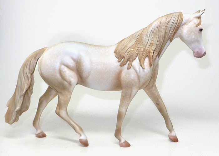 STRUDEL-OOAK CHAMPAGNE WESTERN PONY MODEL HORSE 5/20