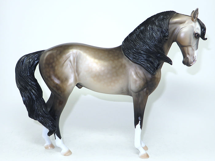 buckskin model horse 