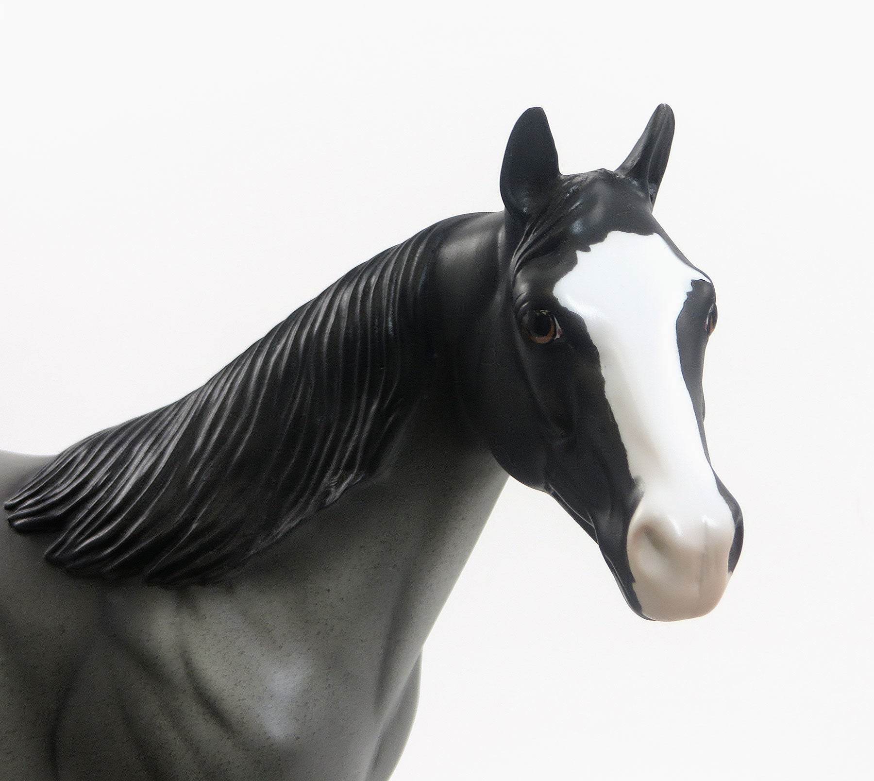 LITTLE BLUFF -  Blue Roan Model Stock Horse - LE7 - 5/15