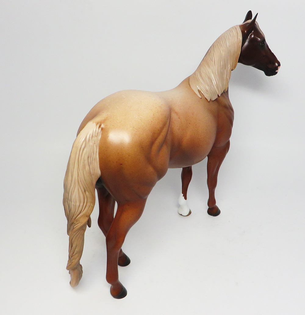 STRAWBERRY SUMMER-OOAK STRAWBERRY ROAN ISH MODEL HORSE 04/05/17