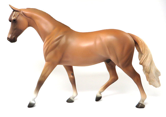 SONNY-OOAK CHESTNUT PONY MODEL HORSE BY KAREN DIETRICH 6/10