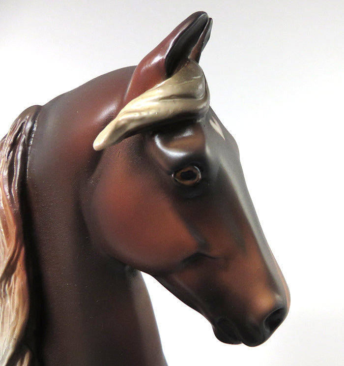 VIXEN-OOAK SILVER CHESTNUT SADDLEBRED MODEL HORSE BY KAREN DIETRICH 6/10