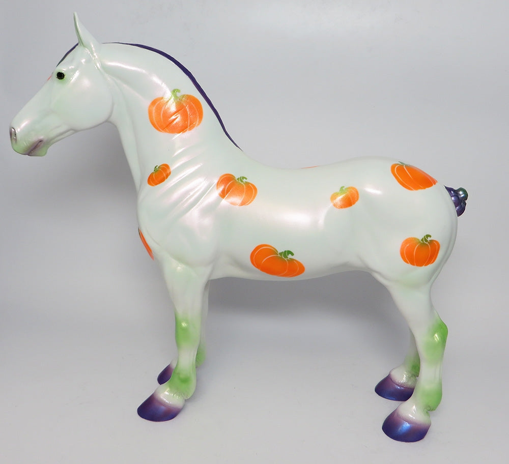 My Little Pumpkin (Standing Drafter)