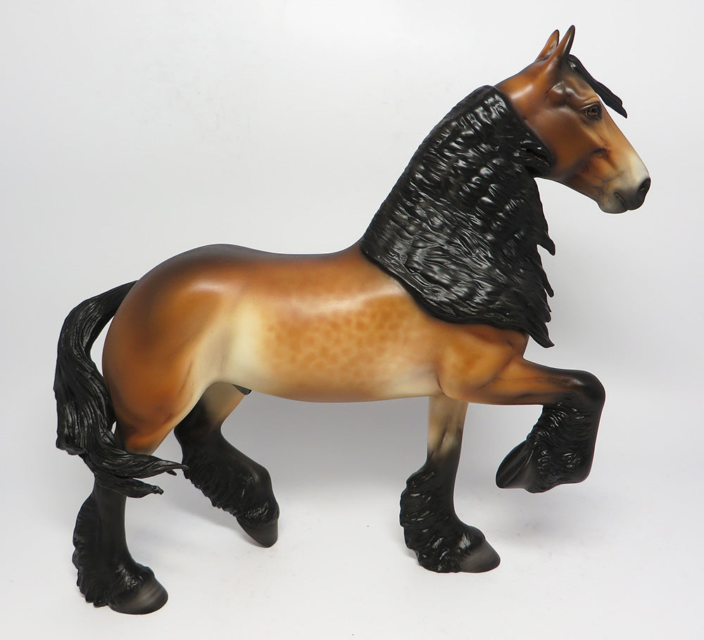 ICE T-OOAK REVERSE DAPPLE BAY TROTTING DRAFTER MODEL HORSE BY SHERYL LEISURE 