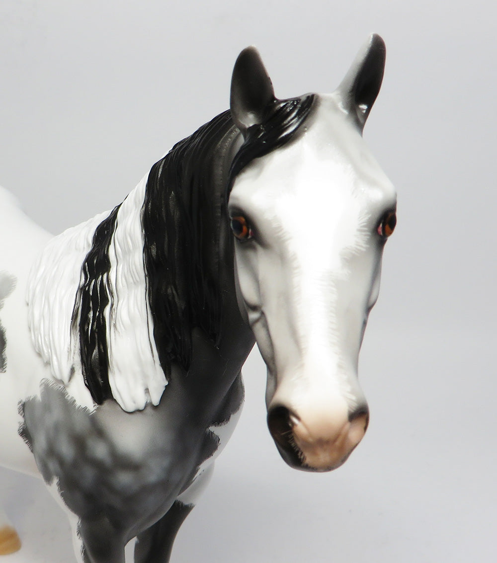 PHOTO FINISH~OOAK DAPPLE GREY PAINT ISH MODEL HORSE BY DAWN QUICK 4/12