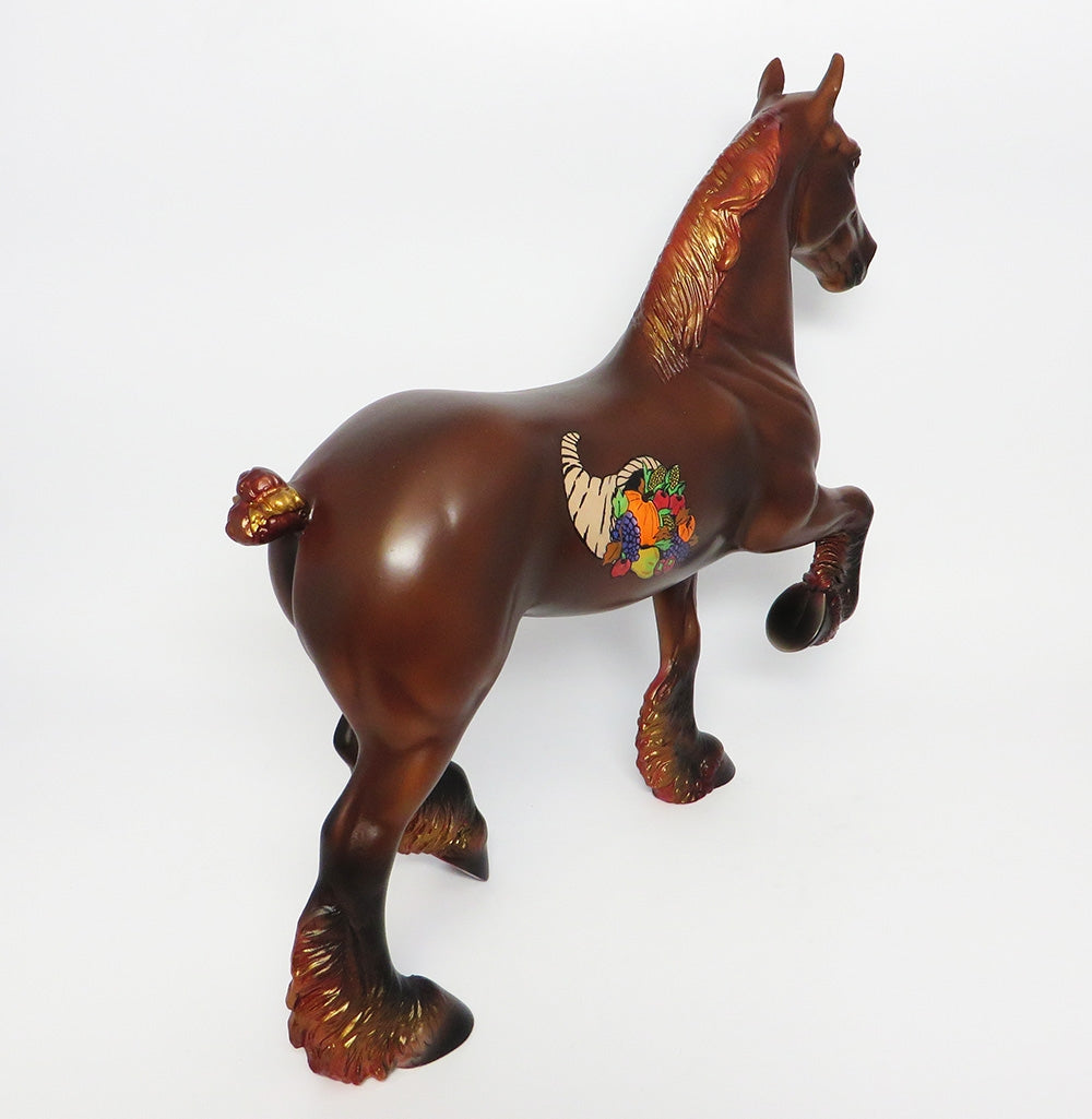 AMITY~OOAK THANKSGIVING TROTTING DRAFTER BY DAWN QUICK 10/19/17