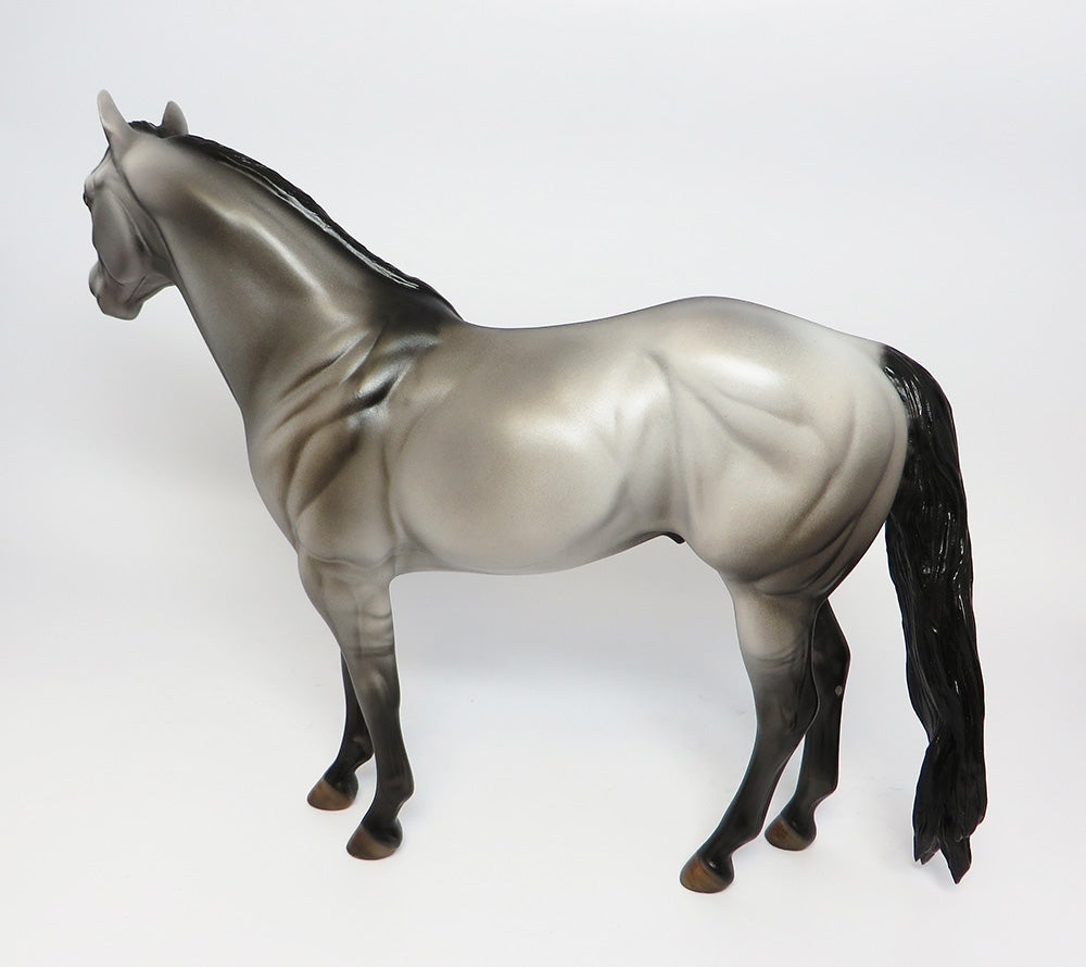 COUNTRY BUMPKIN~OOAK GRULLA ISH MODEL HORSE BY DAWN QUICK 10/19/17