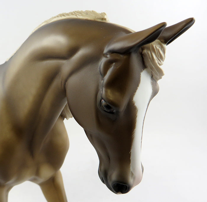 WHAT&#39;S TRENDING-OOAK DAPPLE CHESTNUT  THOROUGHBRED MODEL HORSE 11/11/16