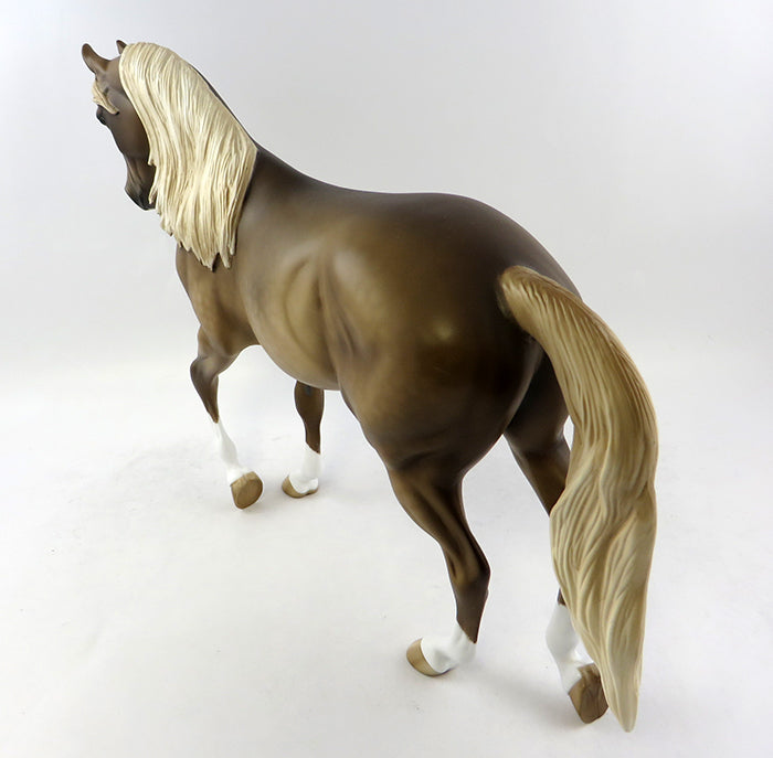WHAT&#39;S TRENDING-OOAK DAPPLE CHESTNUT  THOROUGHBRED MODEL HORSE 11/11/16