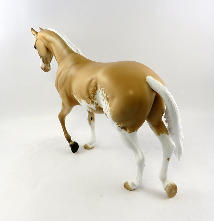 GOLDEN COWBOY-OOAK PALOMINO PAINT THOROUGHBRED MODEL HORSE 11/11/16