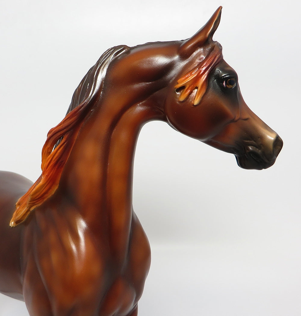 MAPLE SUGAR~OOAK DAPPLE CHESTNUT ARABIAN MODEL HORSE 10/19/17