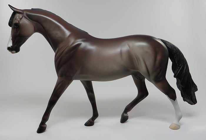 dusty rose model horse 