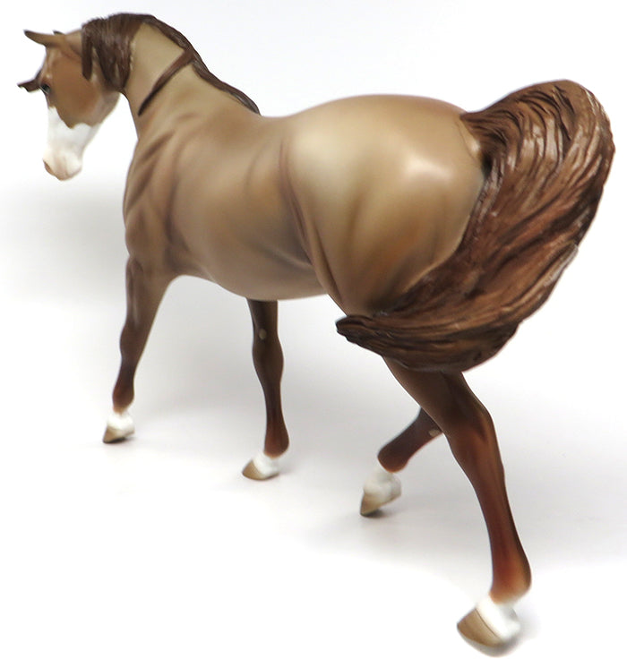 DIRTY APRON-OOAK CHAMPAGNE PONY MODEL HORSE 6/10