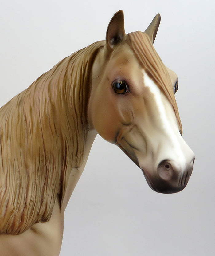 HAY GOOD LOOKIN-OOAK LIGHT CHESTNUT MARE ISH MODEL HORSE BY AL 11/18/16