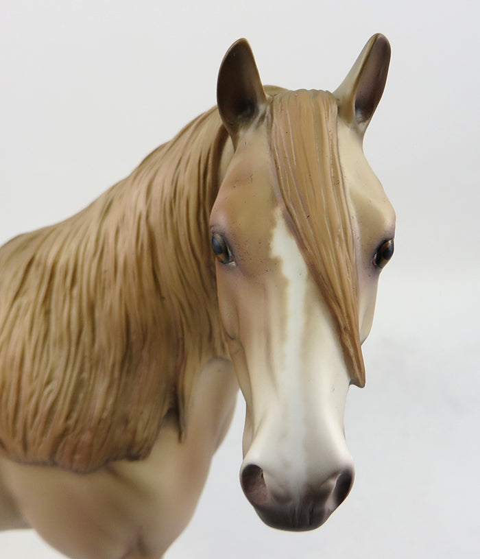HAY GOOD LOOKIN-OOAK LIGHT CHESTNUT MARE ISH MODEL HORSE BY AL 11/18/16