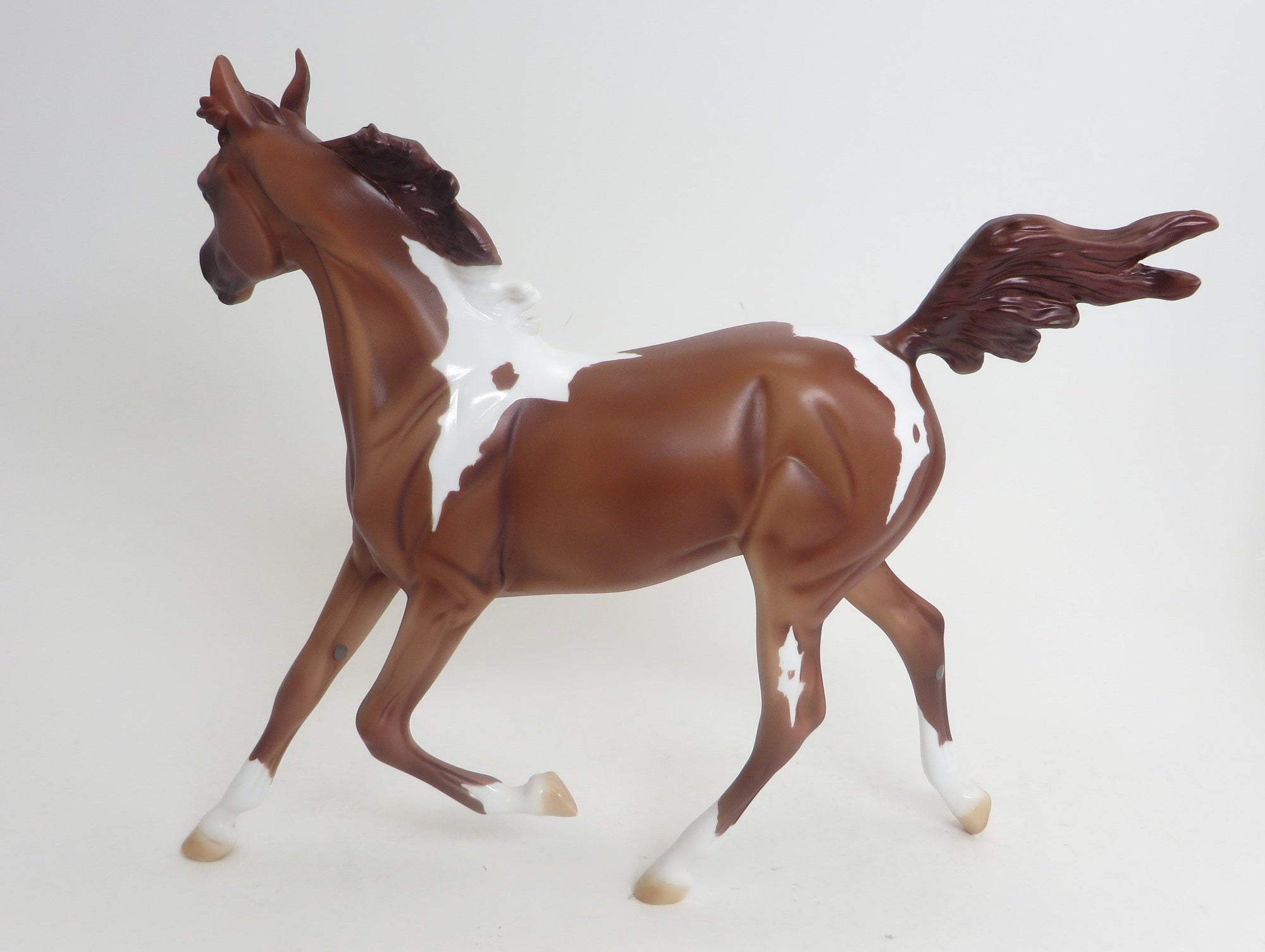 MISS MISSY-LE-5-Chestnut Paint Yearling 9/4