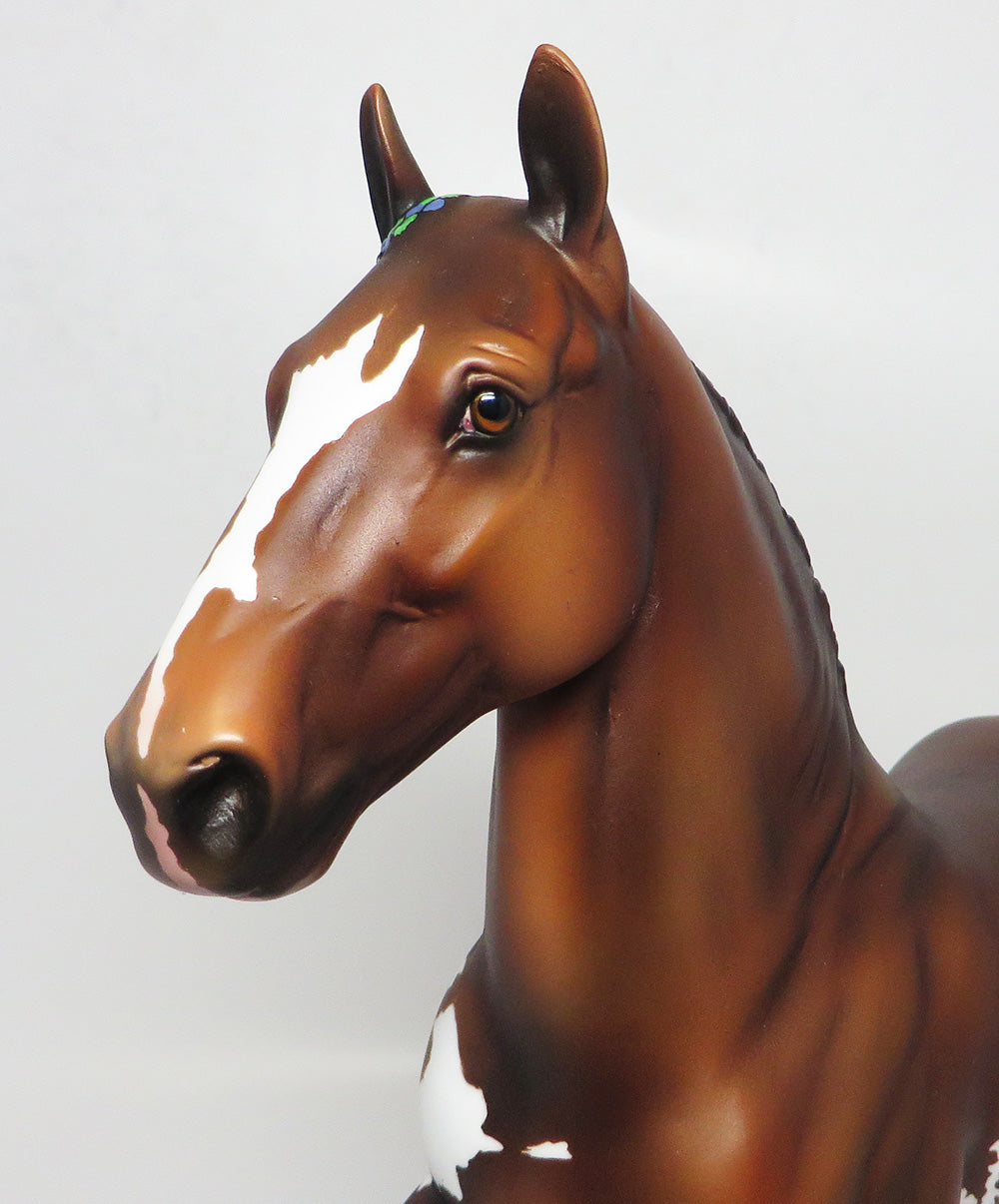 CHUBBY CHECKERS~OOAK BAY PAINT TROTTING DRAFTER MODEL HORSE 4/19