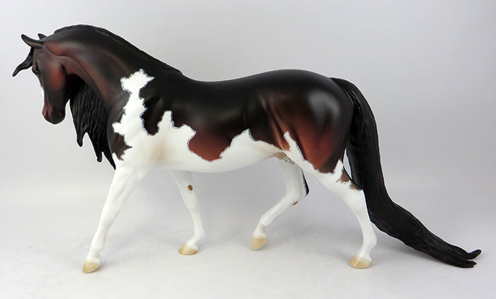 SAUGATUCK-OOAK BAY SPLASH LONG MANE AND PUDDLE TAIL PONY MODEL HORSE 11/22/16