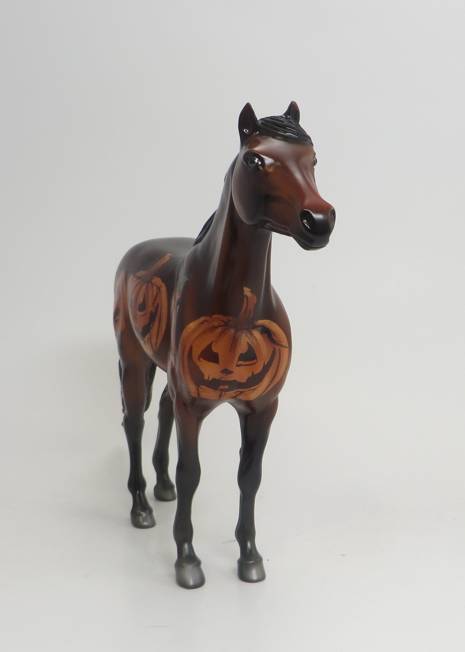 PUMPKIN PATCH- OOAK HALLOWEEN MUSTANG MODEL HORSE - 9/4