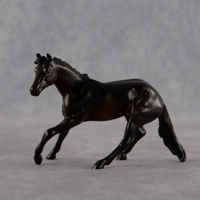 It Happened One Summer OOAK Chip Cutting Horse by Anna Rieck EQ26