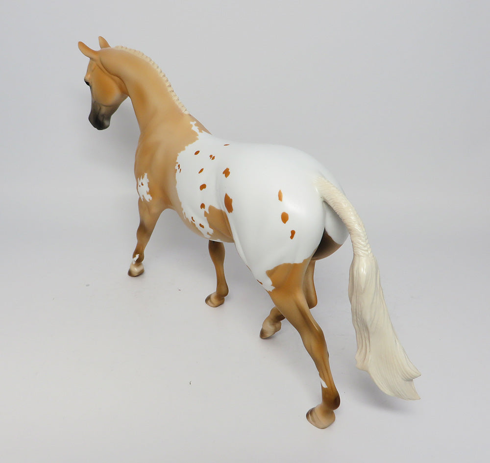 JOSHUA TREE-LE-3 PALOMINO APPY PONY EQ 2017