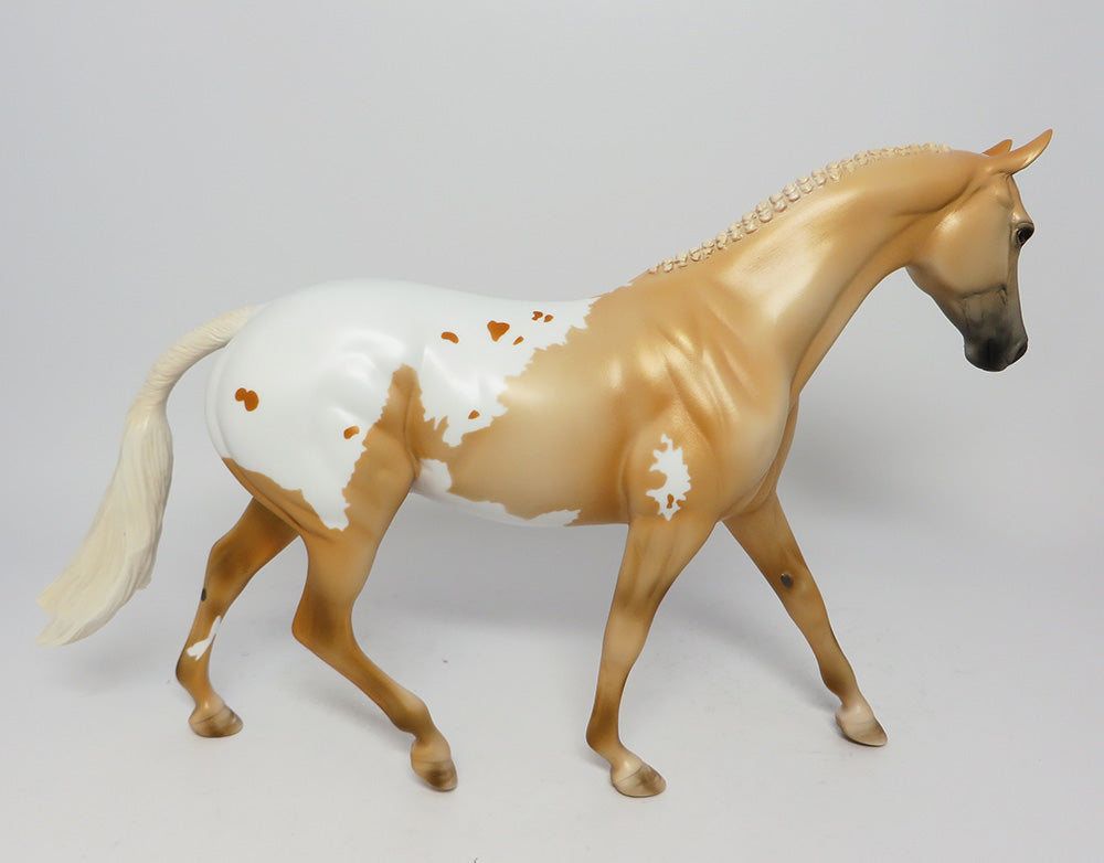 JOSHUA TREE-LE-3 PALOMINO APPY PONY EQ 2017