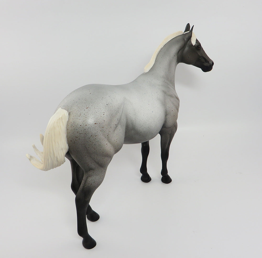 JUNO~OOAK FLEABIT GREY ROACH MANE ISH MODEL HORSE 3/28