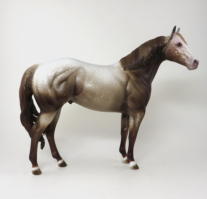 ISH MODEL HORSE 