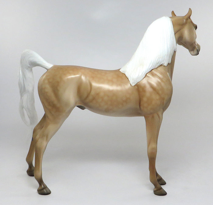 KING OF PERSIA-LE-3 DAPPLE PALOMINO ARABIAN MODEL HORSE EQ 2016 7/28