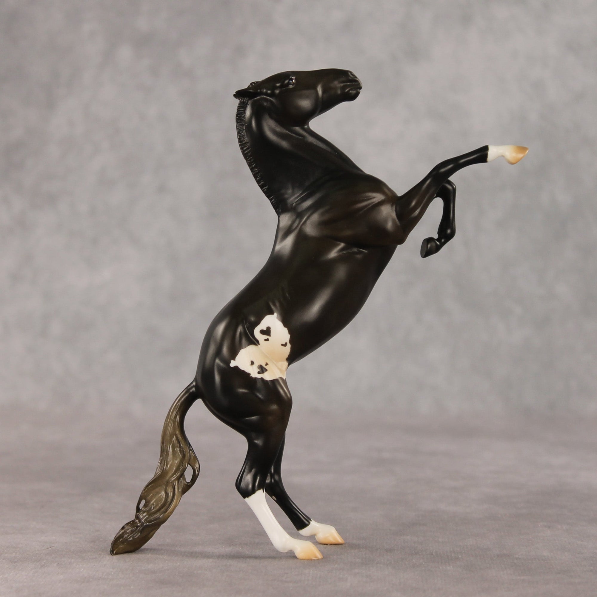 Kiss Me OOAK FCM Pebble Mustang by Anna Rieck VV26