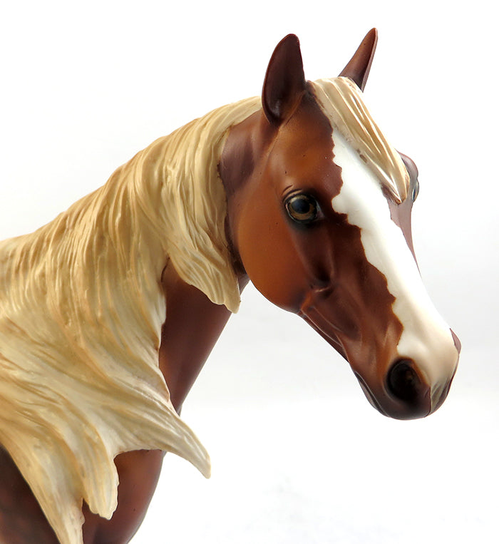 LINEBACKER-OOAK DAPPLE CHESTNUT ISH MODEL HORSE 2/5