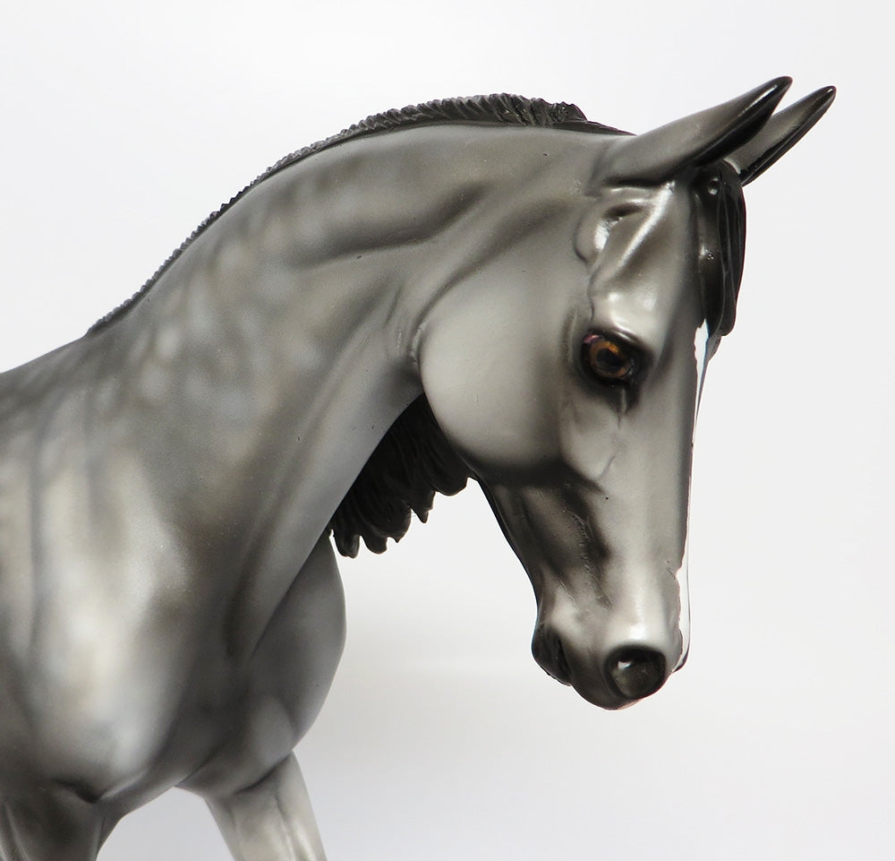 LITTLE BIG HORN~OOAK DAPPLE GREY MODEL HORSE EQ 2017