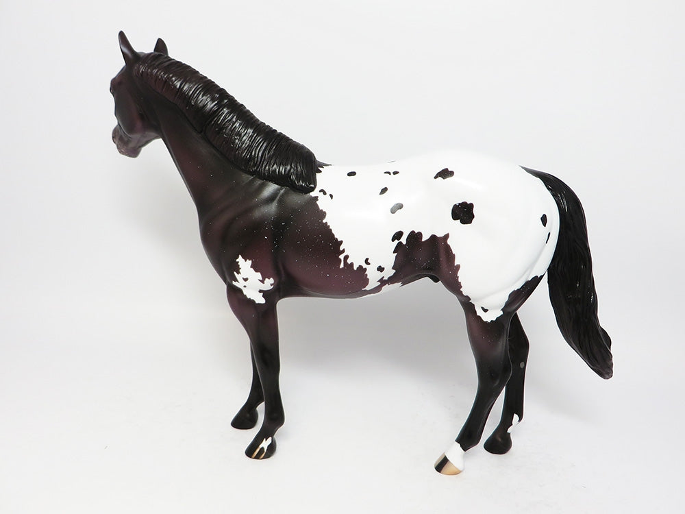 LONE GUN-LE-5-BLACK APPALOOSA ISH MODEL HORSE WHS12/17