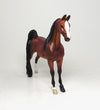 LOVE SONGS-LE-7 BAY SADDLEBRED PEBBLES MODEL HORSE 4/21