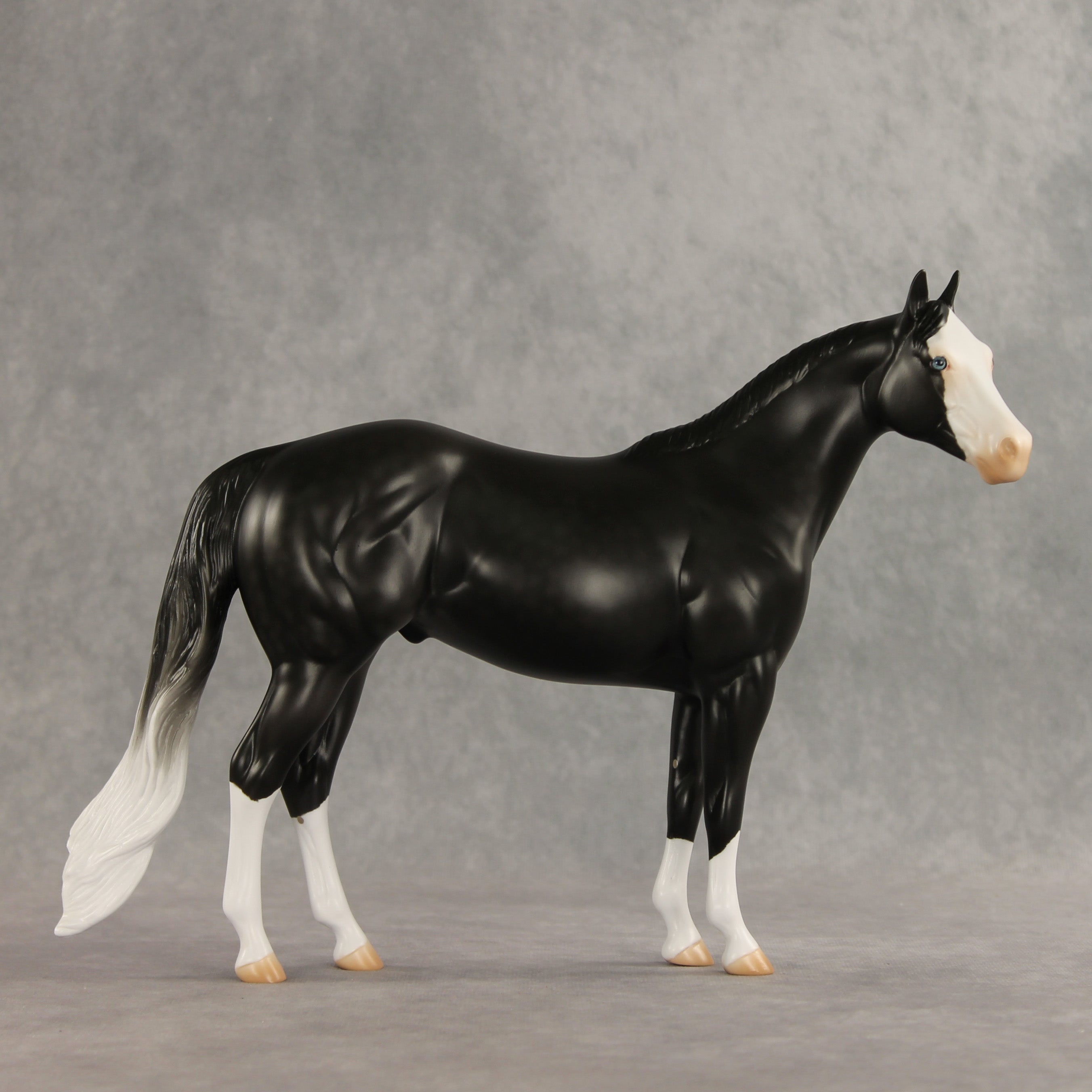 Lover's Mask OOAK Ideal Stock Horse by Ashley Palmer VV26