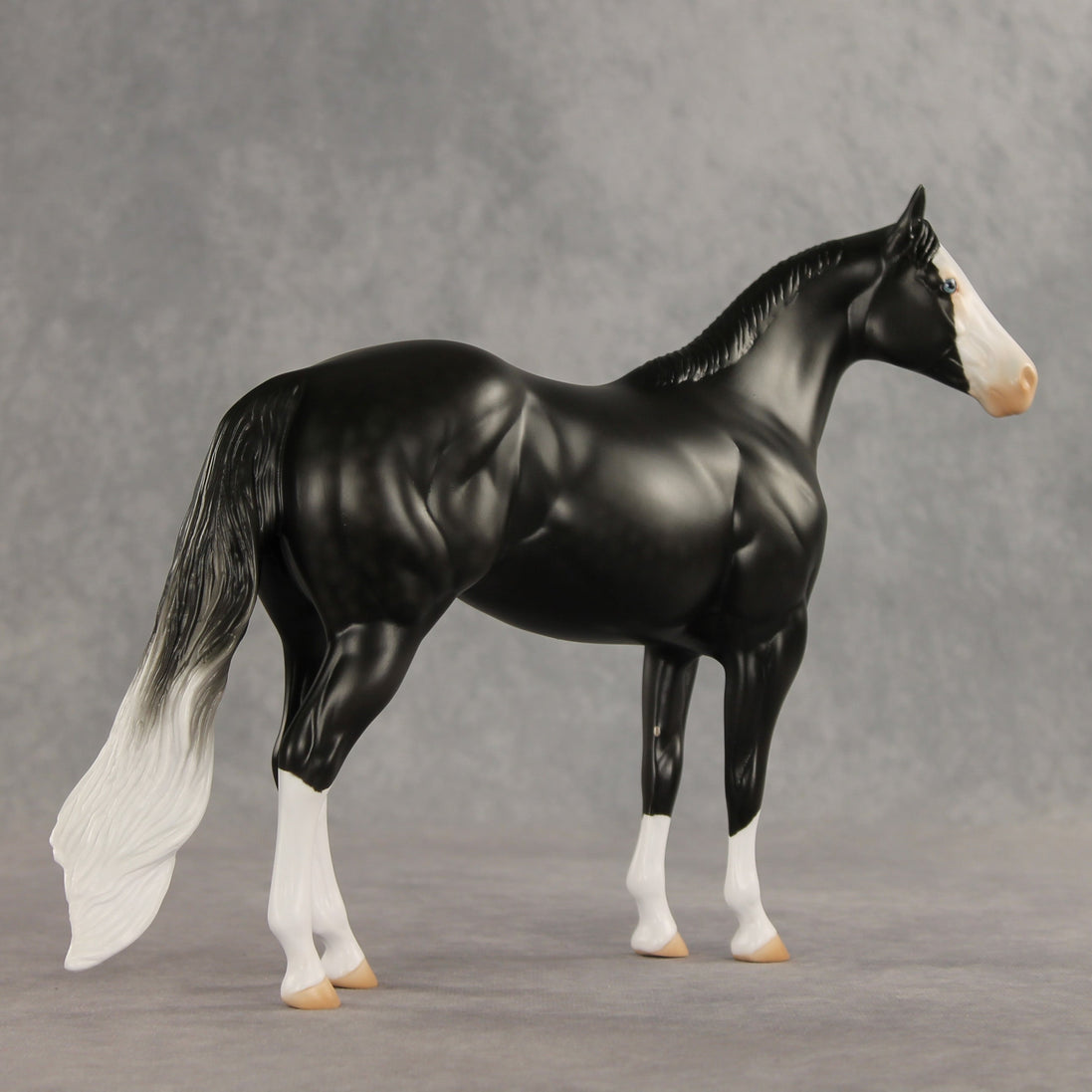 Lover's Mask OOAK Ideal Stock Horse by Ashley Palmer VV26