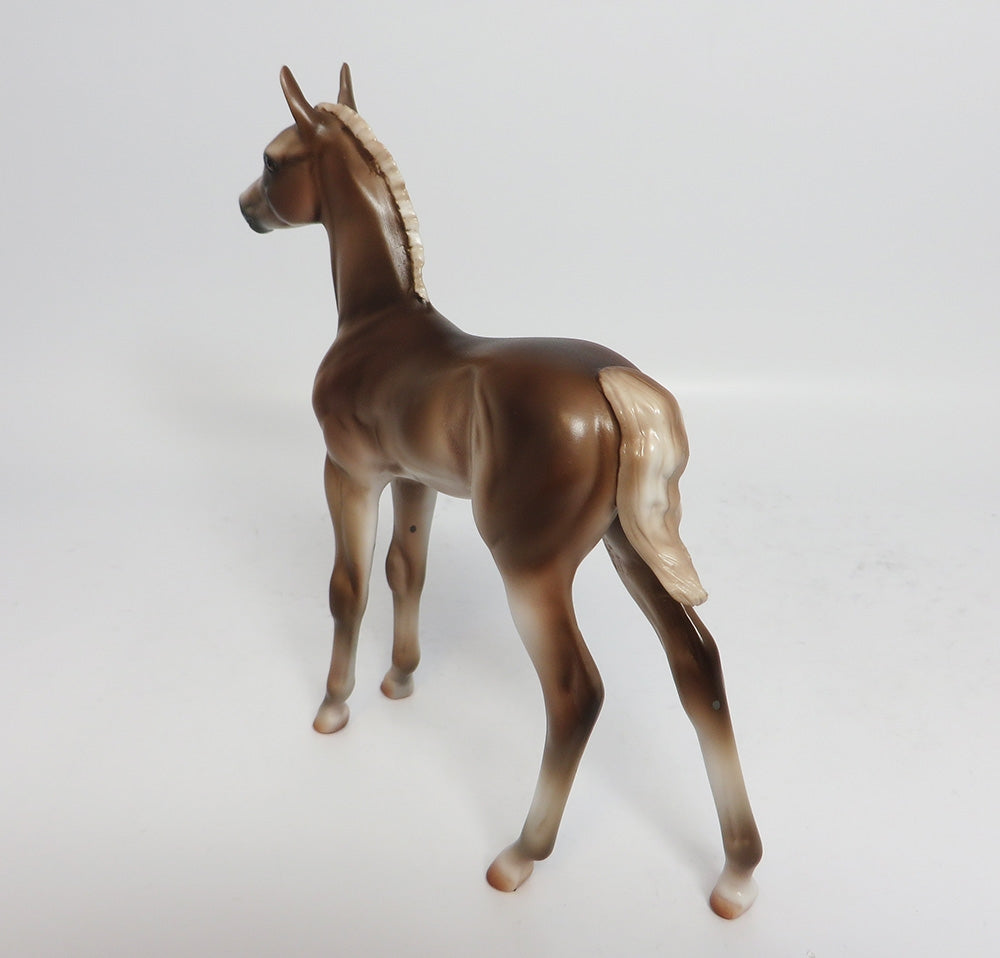 LUCIA~LE-10 SILVER BAY FOAL MODEL HORSE WHS 2017