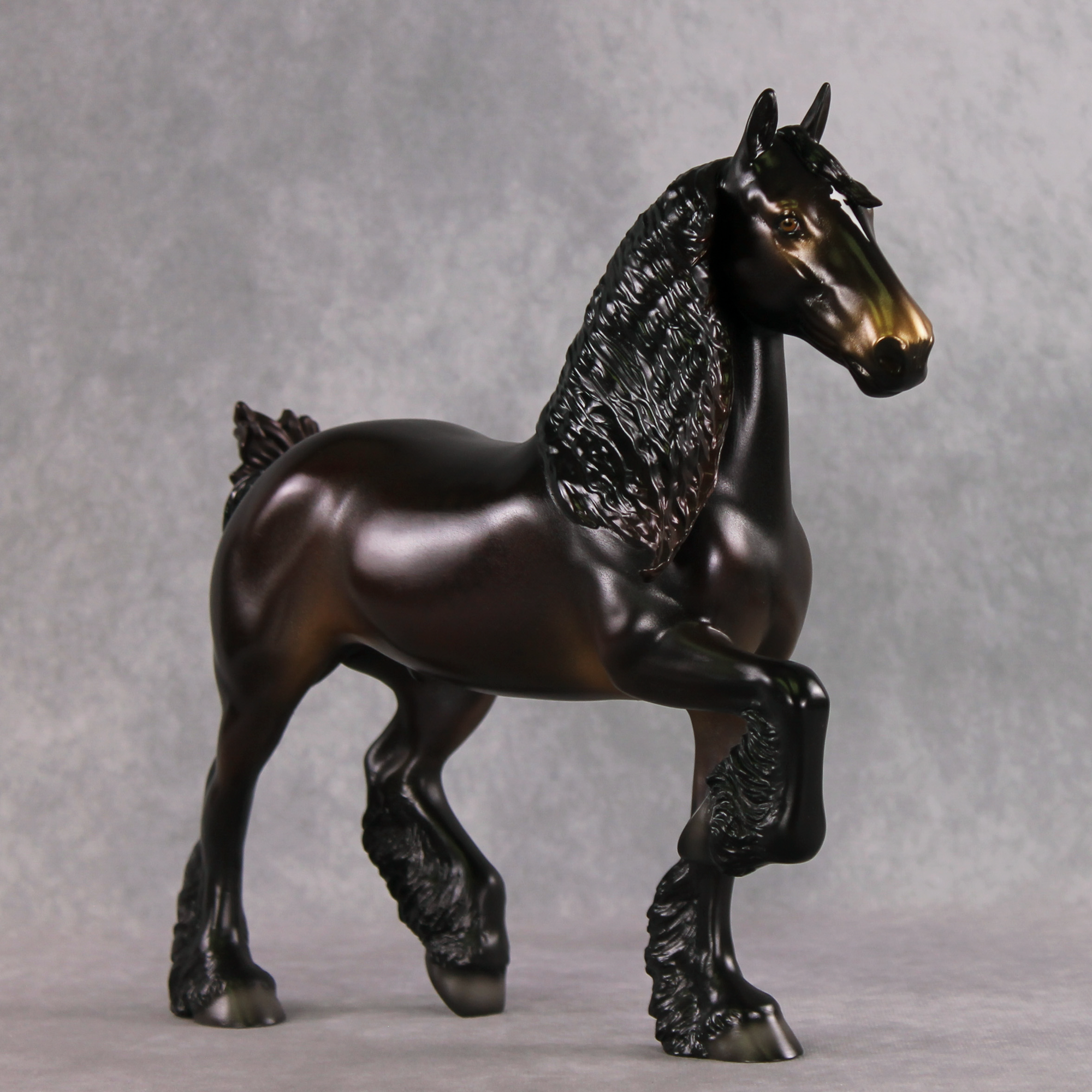 SAMPLE Macbeth LE-12 FCM Trotting Drafter by Ellen Robbins SS0426