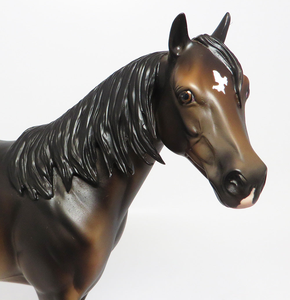 MACHINE GUN KELLY-OOAK SOOTY BUCKSIN ISH MODEL HORSE EQ 2017