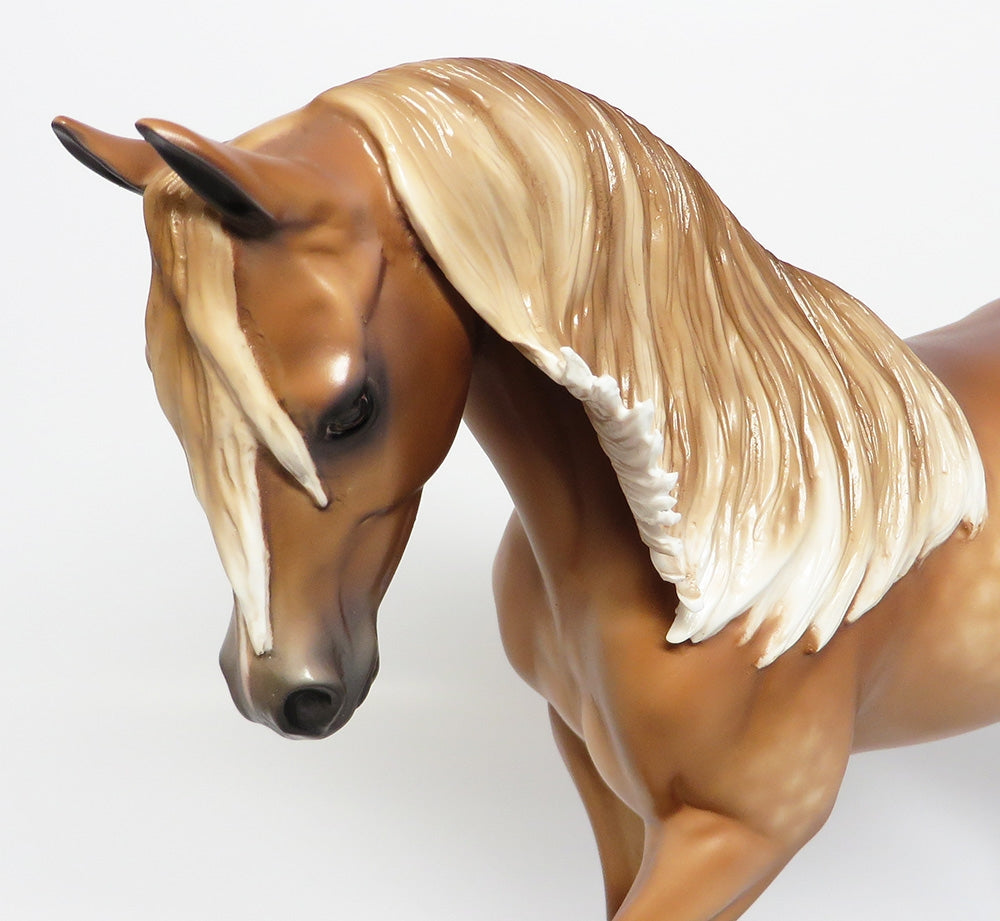 MILLENIUM PARK-OOAK STAR DAPPLE CHESTNUT THOROUGHBRED MODEL HORSE EQ 2017