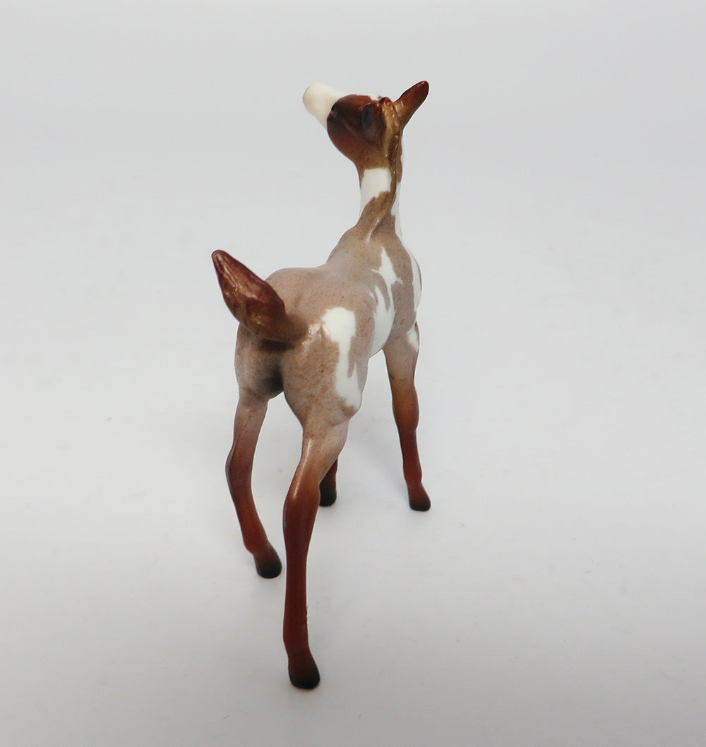 MINI ME GRAND CANYON-LE-5 TURNED HEAD CHESNUT ROAN BY JULIE KEIM MODEL HORSE