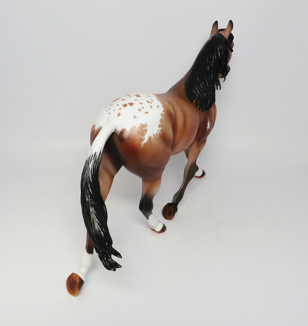 MUNSEE-OOAK BAY ETCHED APPALOOSA MODEL HORSE EQ 2017