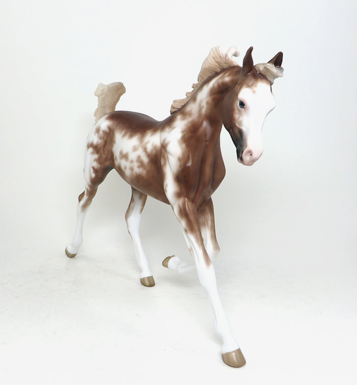 STRATUS - OOAK CHESTNUT SABINO YEARLING MODEL HORSE - 1/22