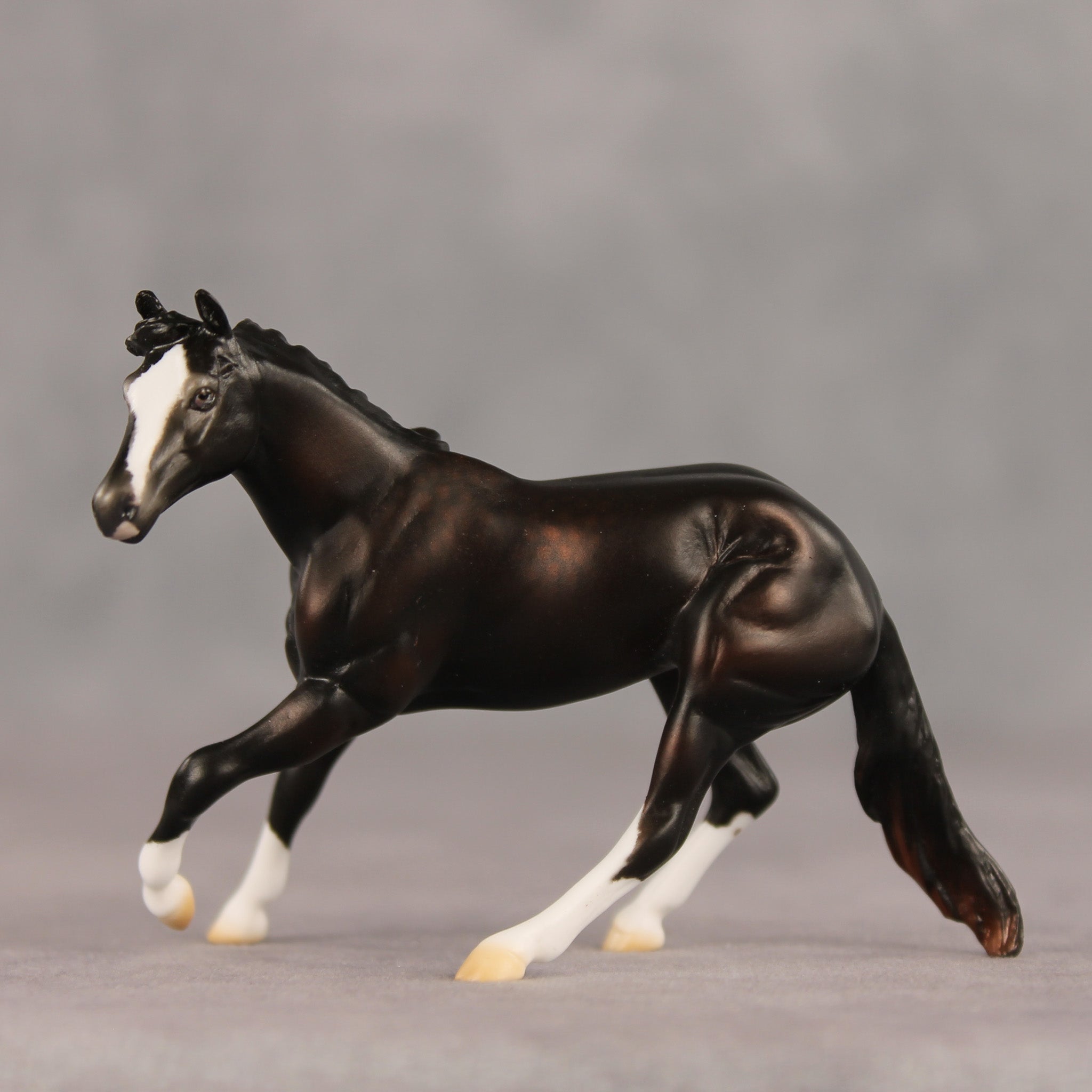 Night Tour OOAK Chip Cutting Horse by Ellen Robbins SHCF26