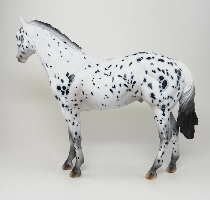 Leopard Model Horse